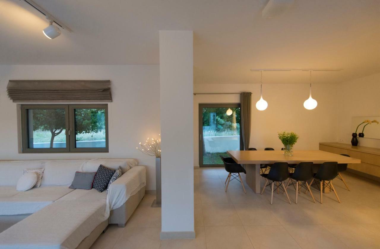 Villa Gonia Экстерьер фото