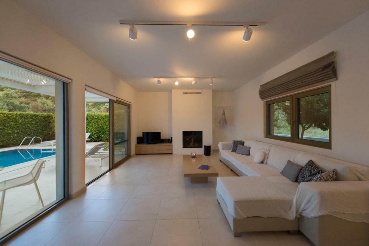 Villa Gonia Экстерьер фото